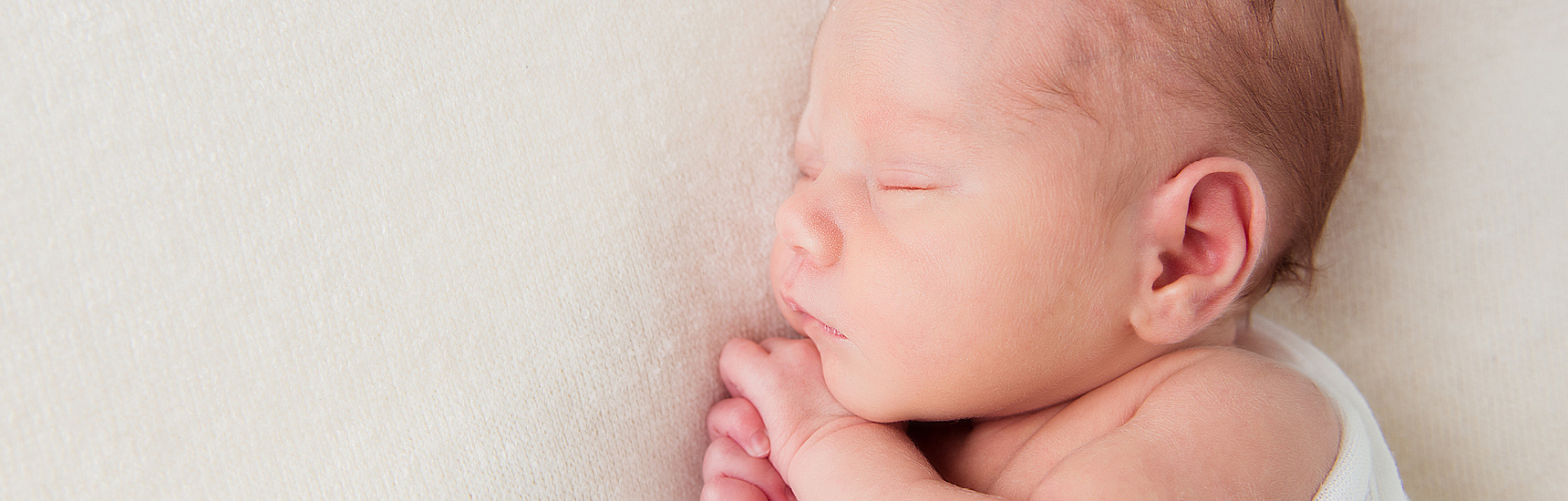 Hilfe für Neugeborene in Not / Foto:Irene Geo/AdobeStock.com