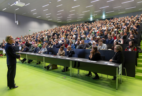 Am Ende des Vortrages gab es noch eine Fragerunde.