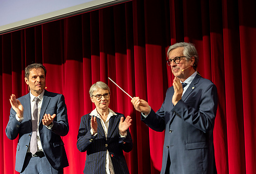 Rektor Samonigg übergibt das Zepter an Andrea Kurz