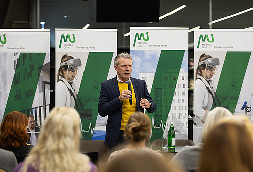 Begrüßung durch Vizerektor Alexander Rosenkranz