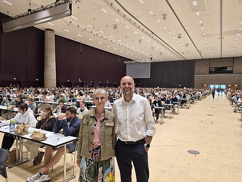 Med Uni Graz MedAT 2026 Rektorin Andrea Kurz und Vizerektor Erwin Petek beim Med Uni Graz MedAT 2026