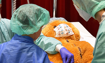 Teddybär als Patient